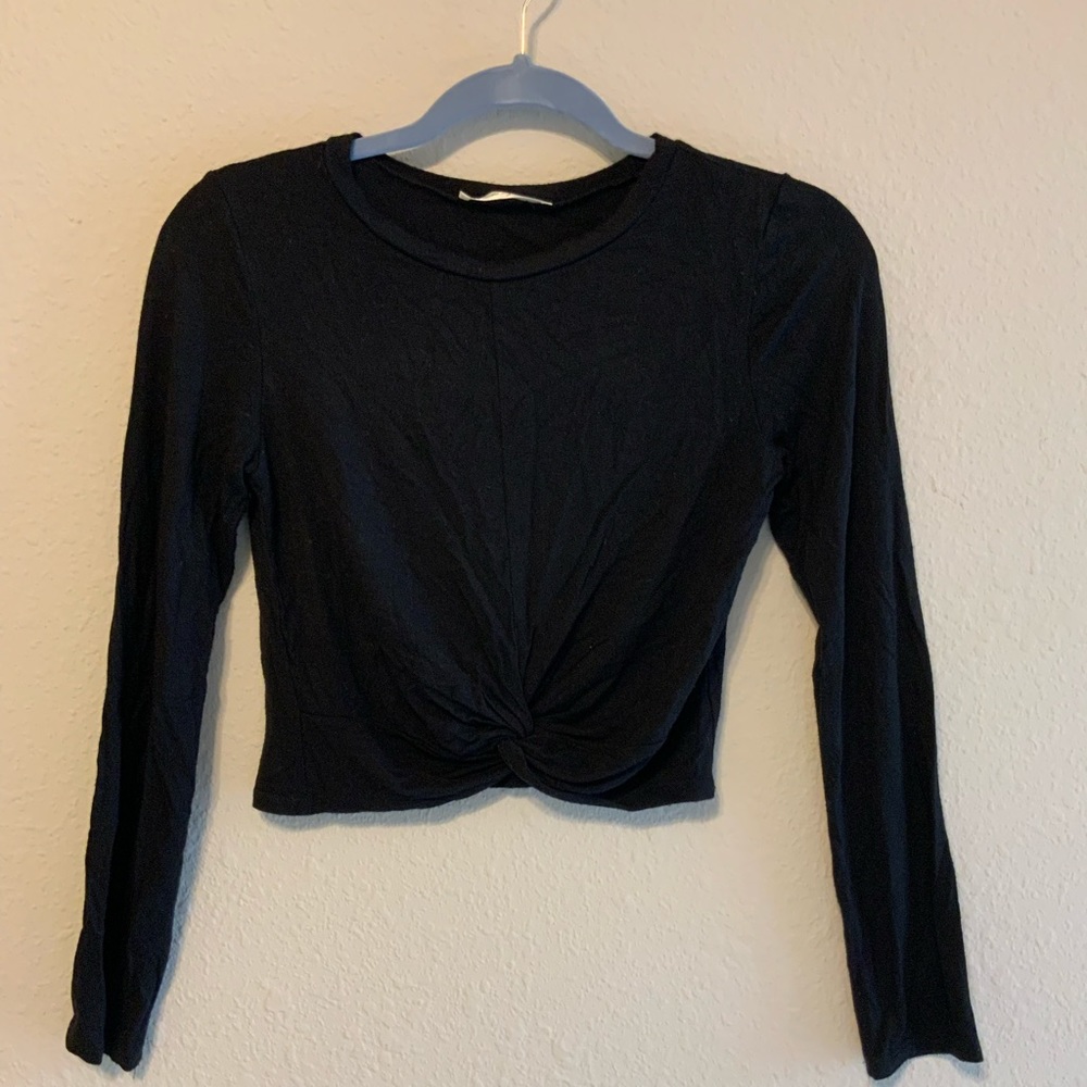 Gaze USA knot front long sleeve crop top size S